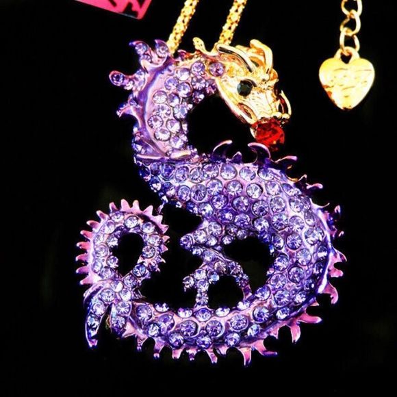 Betsey Johnson Jewelry - ♥️ Betsey Johnson Chinese crystal brooch/necklace ♥️